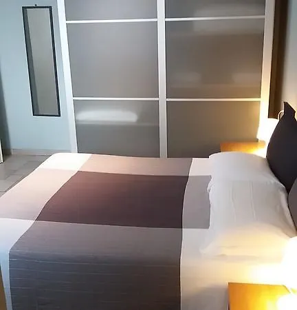 Casa Maria Teresa カンネロ・リヴィエーラ