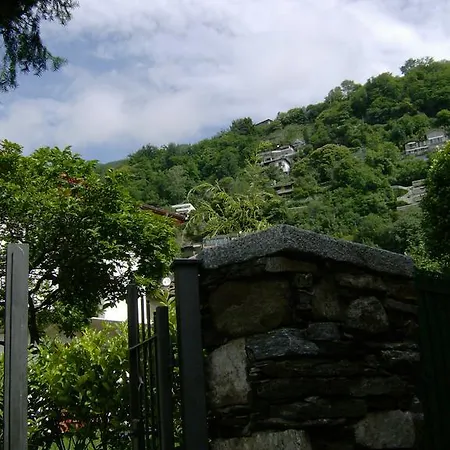 Casa Maria Teresa Cannero Riviera